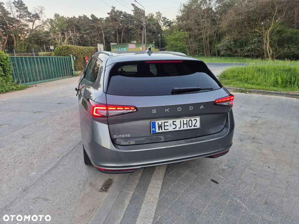 Skoda Superb 1.5 TSI mHEV L&K DSG - 10