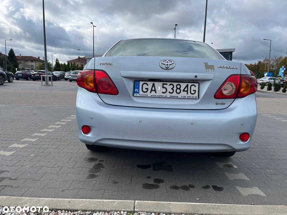 Toyota Corolla - 7