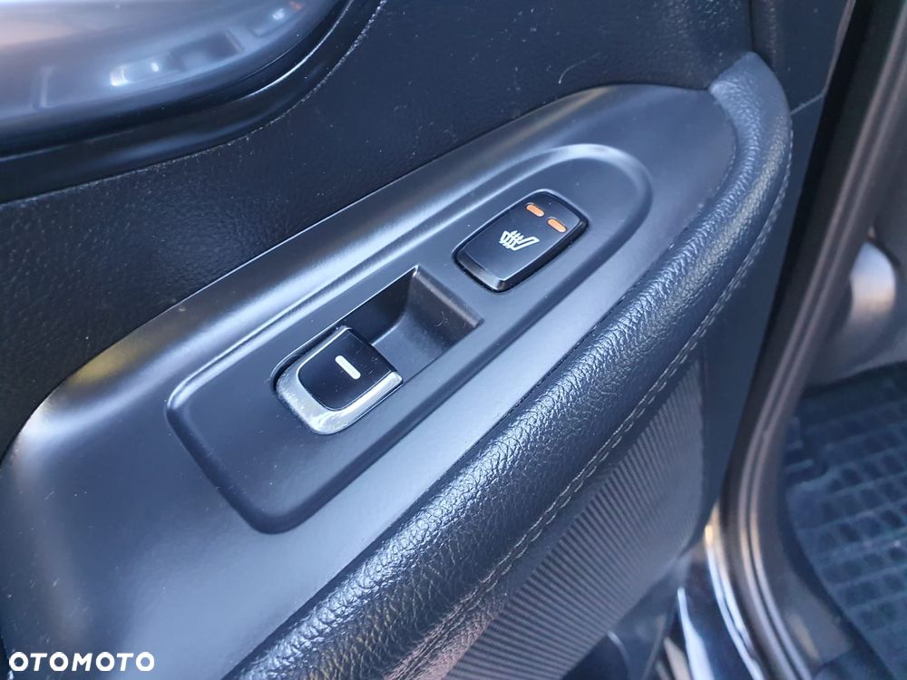 Kia Carens 1.6 GDI Attract - 16