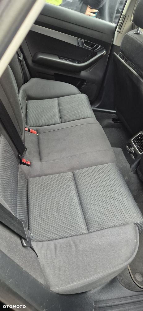 Audi A6 Avant - 10