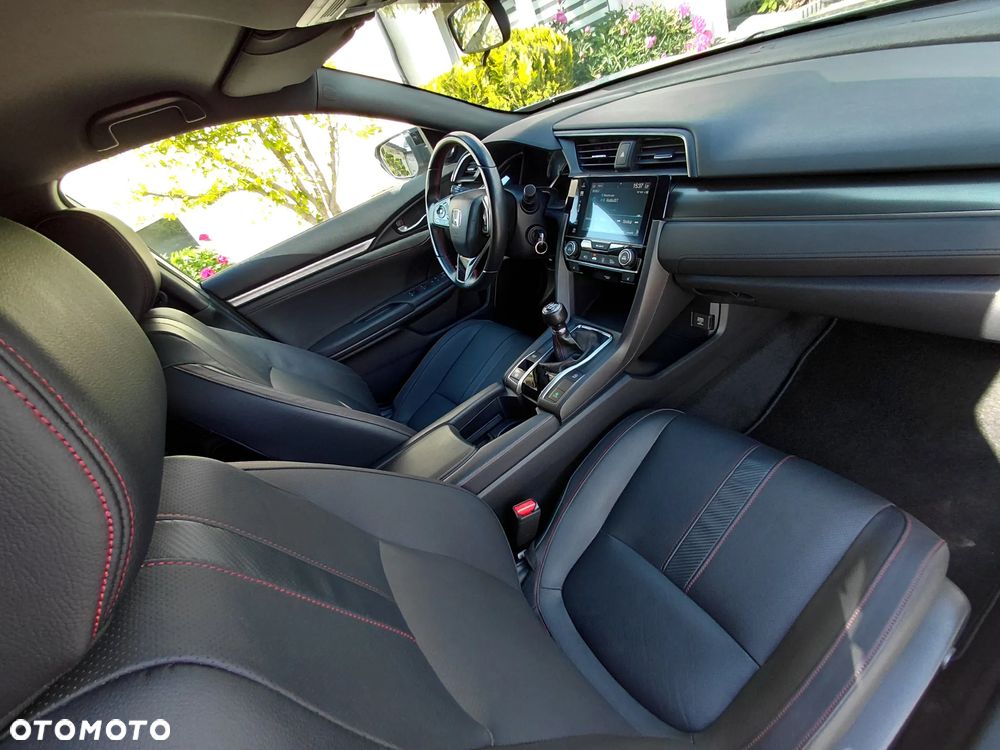 Honda Civic 1.0 i-VTEC Turbo Executive Premium - 8