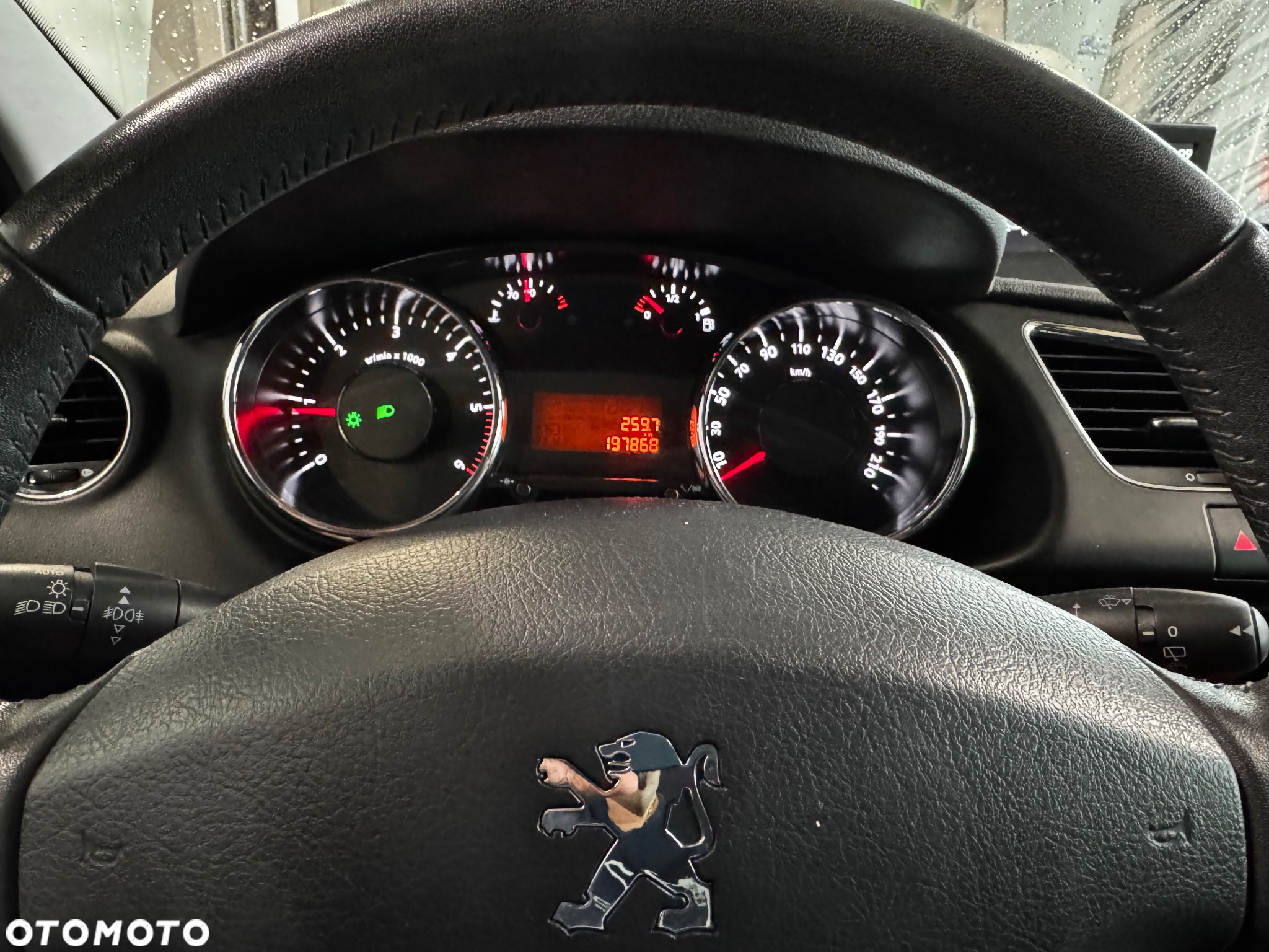 Peugeot 3008 1.6 HDi Active - 13