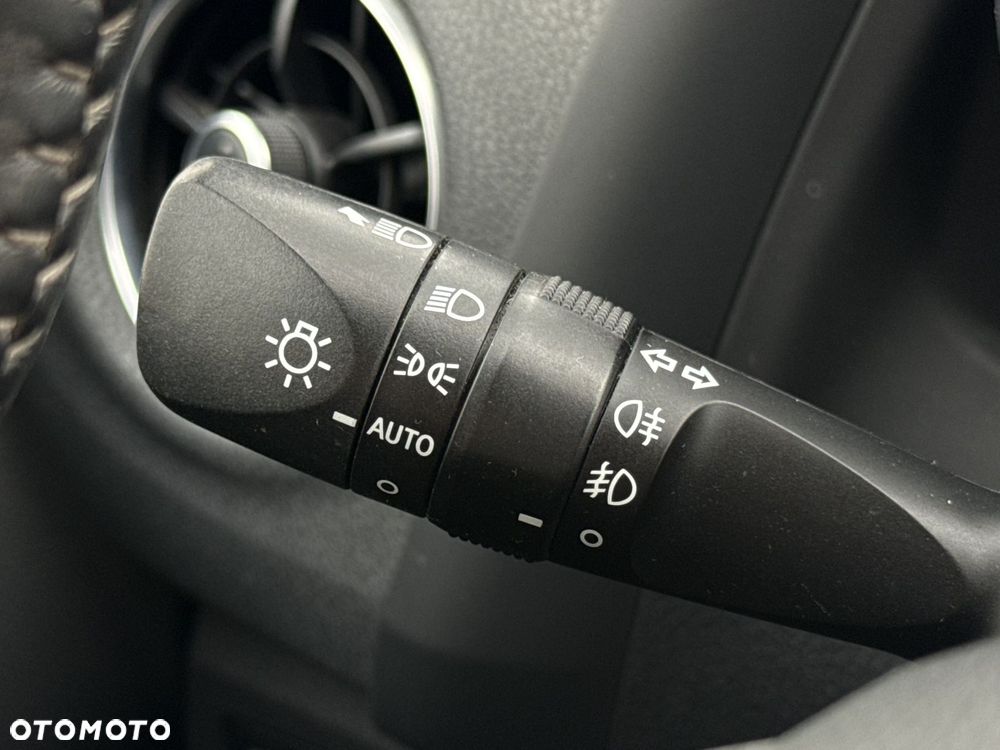 Toyota Auris - 20