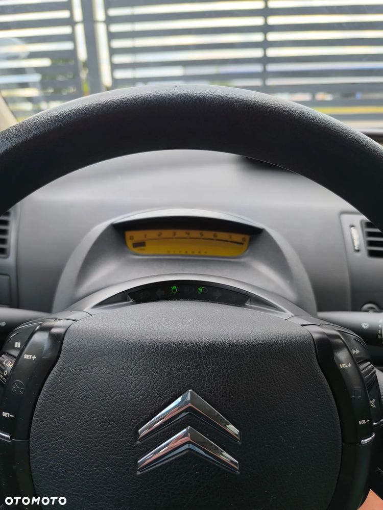 Citroën C4 - 7