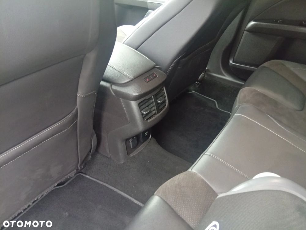 Ford Mondeo 2.0 TDCi Titanium PowerShift - 12