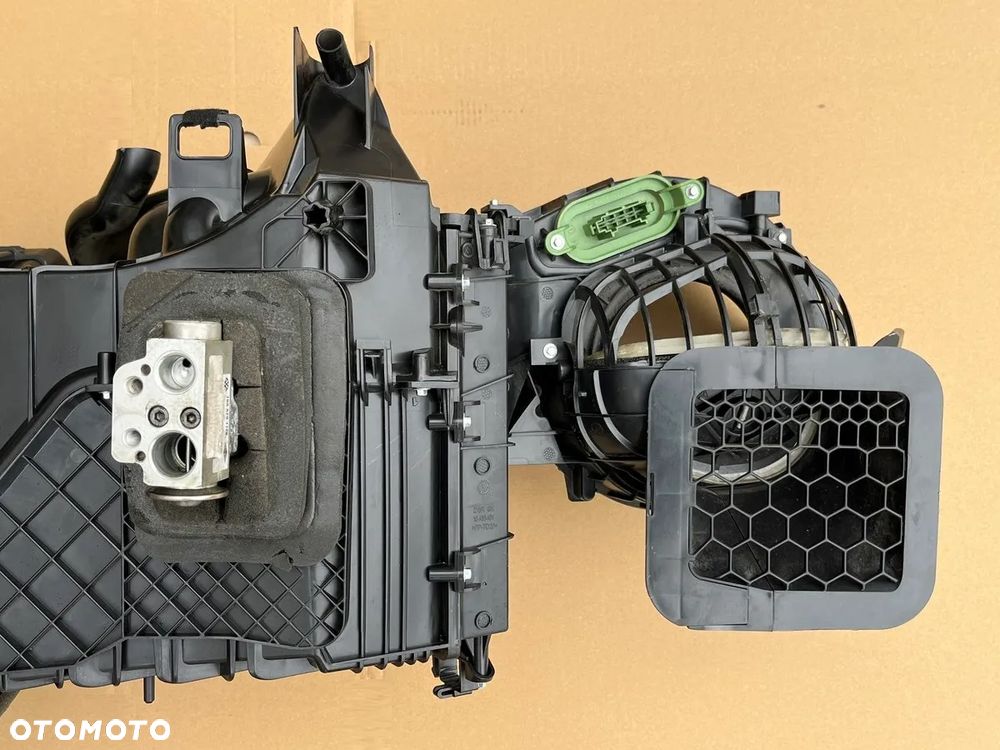 NAGRZEWNICA PRZÓD 7E1820005AD VW T6 CALIFORNIA CARAVELLE MULTIVAN TRANSPORTER - 7