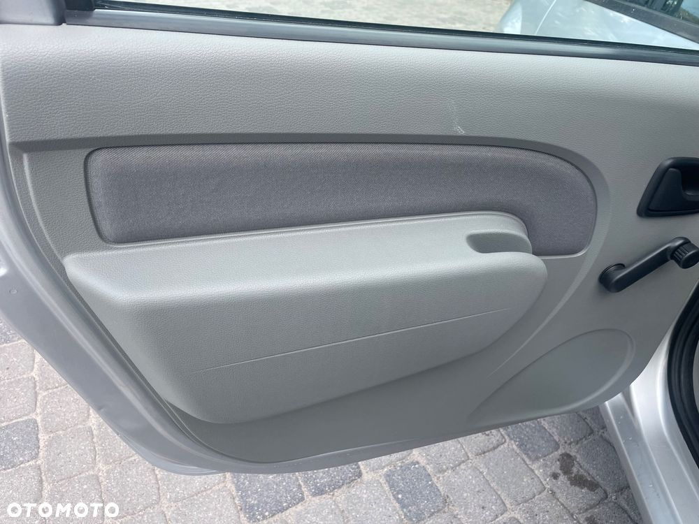 Dacia Logan 1.6 Ambiance - 20
