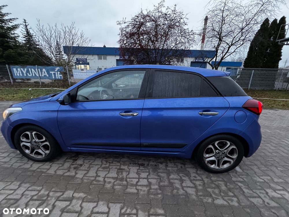 Hyundai i20 - 10