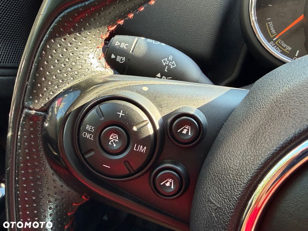 MINI Countryman Cooper SE ALL4 John Cooper Works Trim - 19