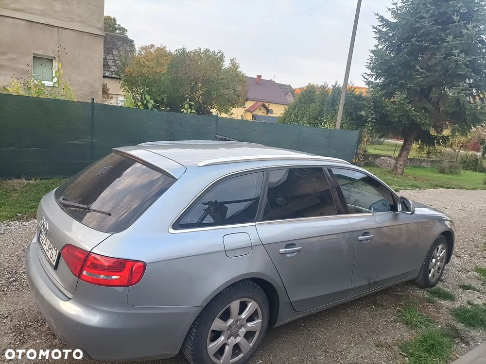 Audi A4 Avant 2.0 TDI - 5