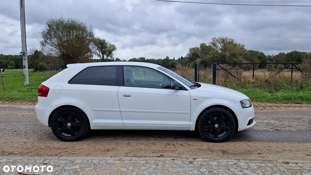 Audi A3 - 8