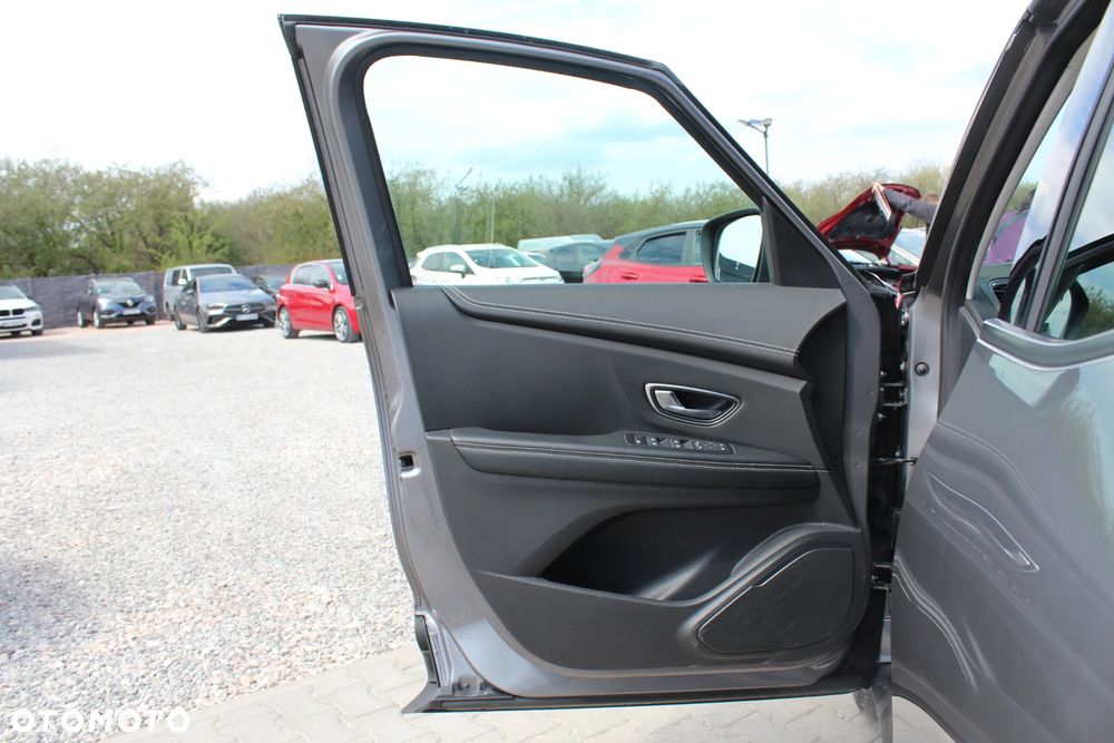 Renault Scenic 1.2 TCE Energy Bose - 15