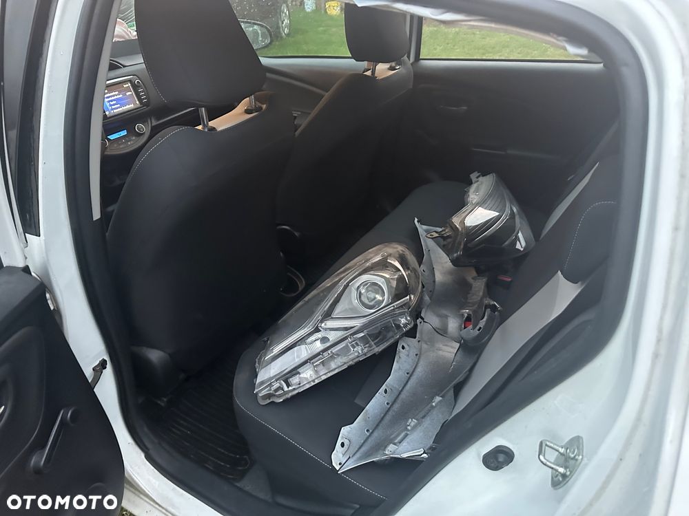 Toyota Yaris 1.5 VVT-i Team Deutschland - 2