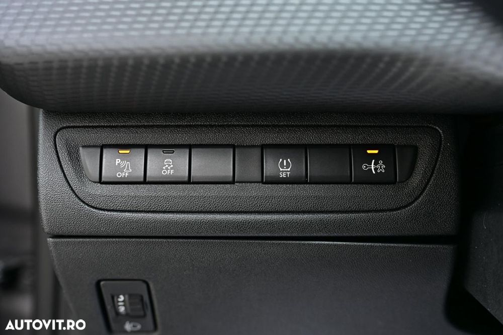 Peugeot 2008 82 VTI Allure - 15