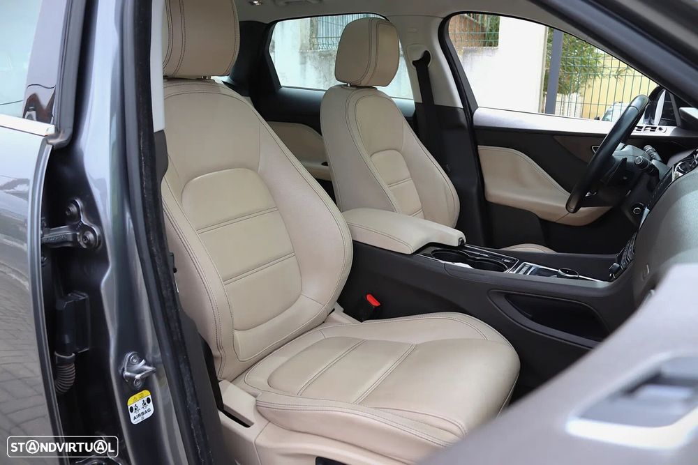 Jaguar F-Pace 20d Aut. Prestige - 28