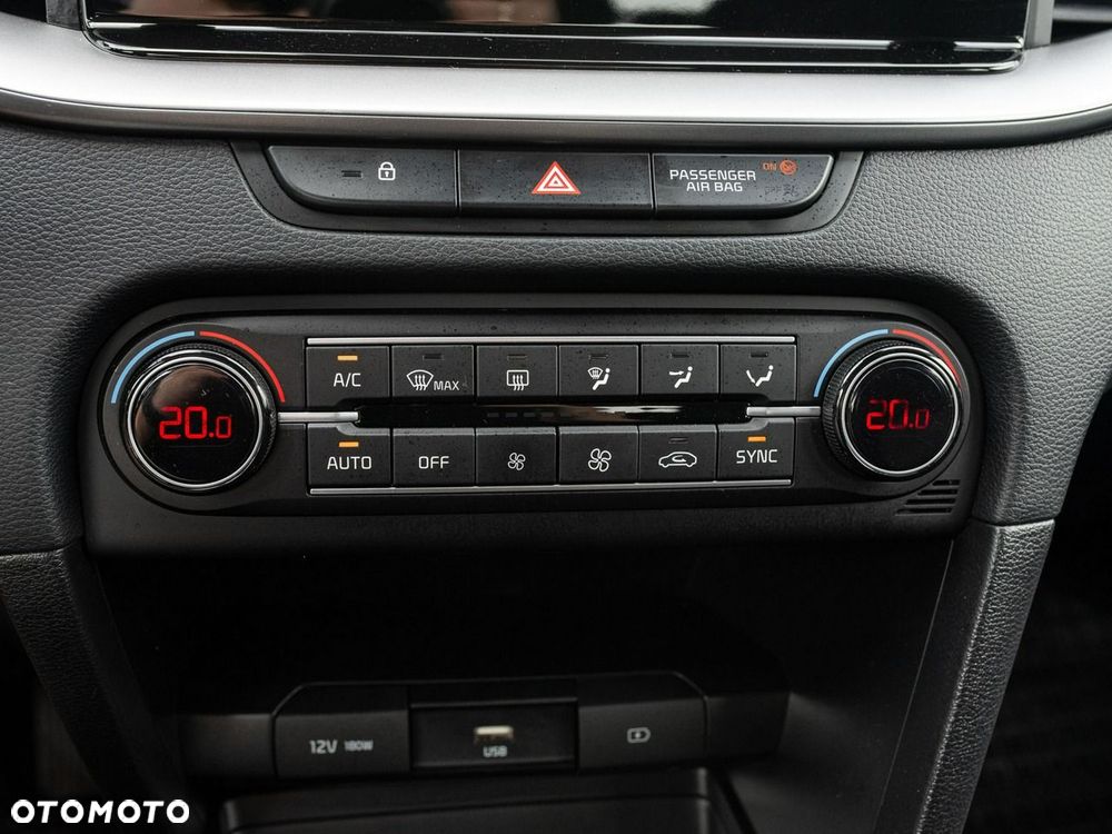Kia Ceed 1.5 T-GDI M - 15