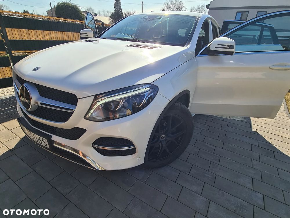 Mercedes-Benz GLE - 4