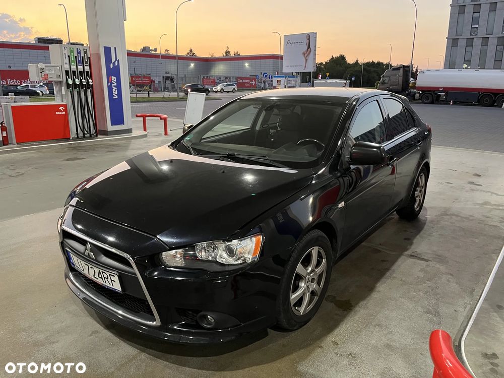 Mitsubishi Lancer - 1