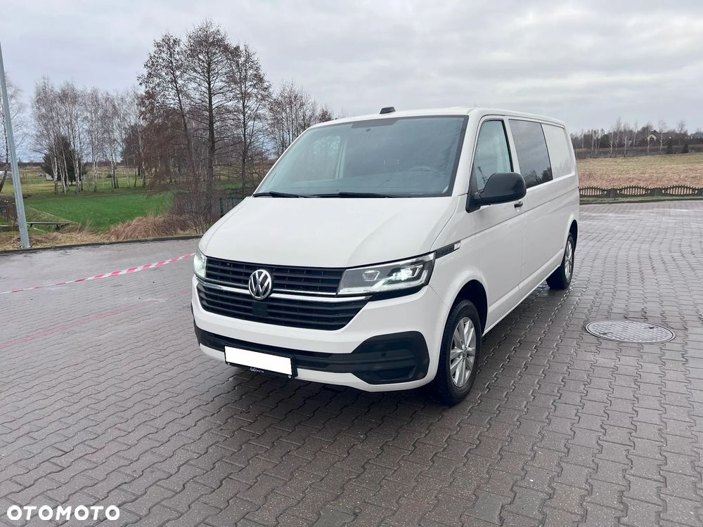 Volkswagen Transporter - 1