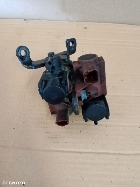 Zaworek podciśnienia turbiny Peugeot 307 407 2.0 HDI 9654282880 - 2