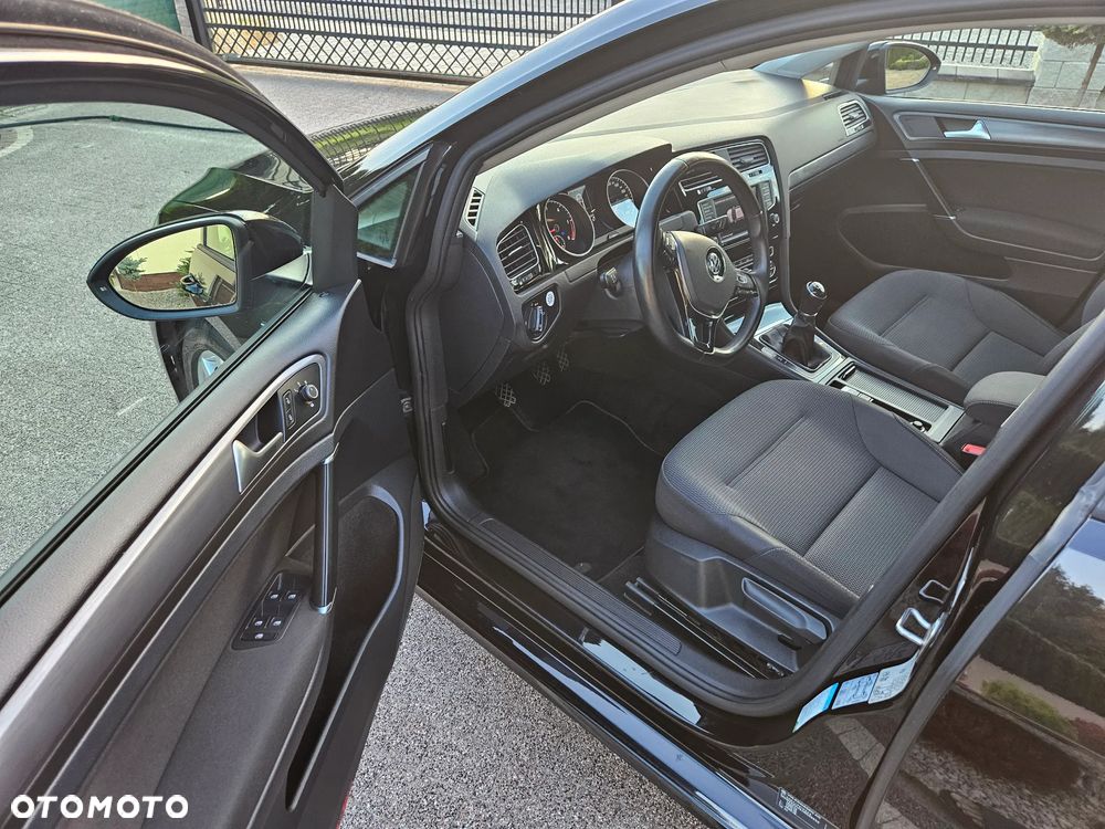 Volkswagen Golf VII 1.6 TDI BMT Comfortline - 9