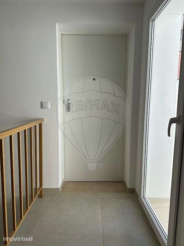 Apartamento T1 para arrendamento - Grande imagem: 4/27