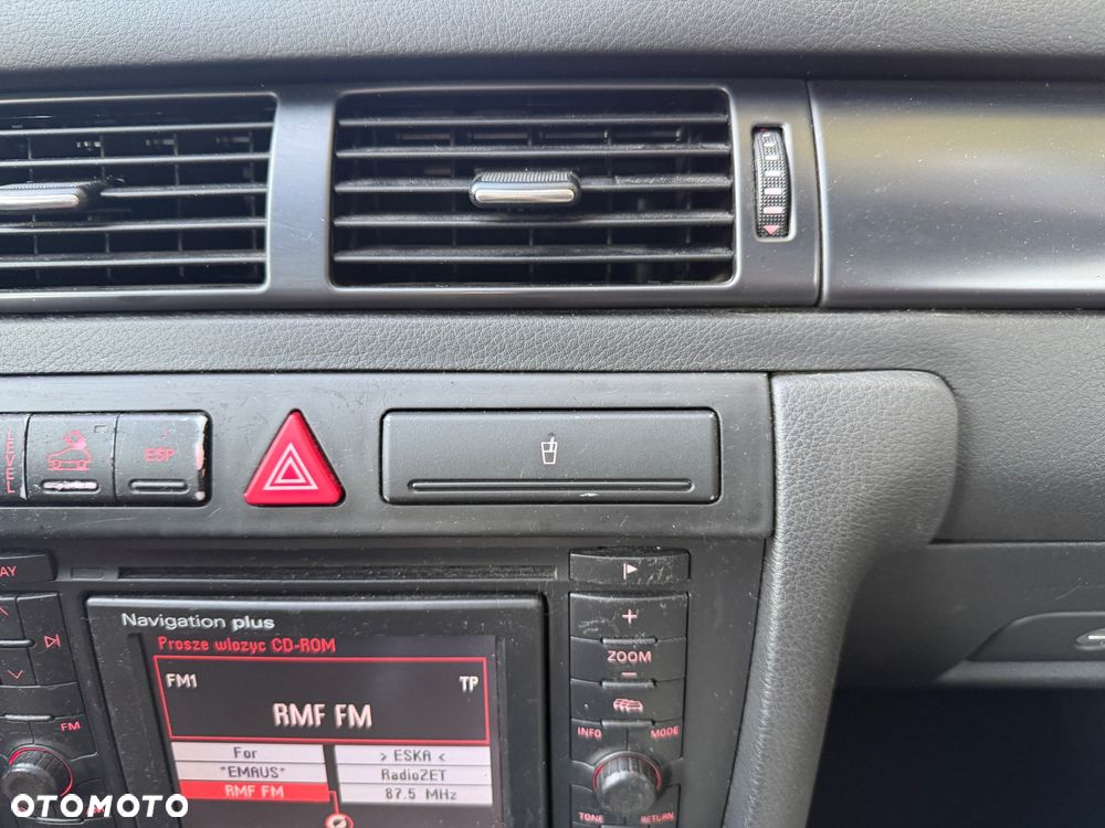 Audi A6 Allroad - 26