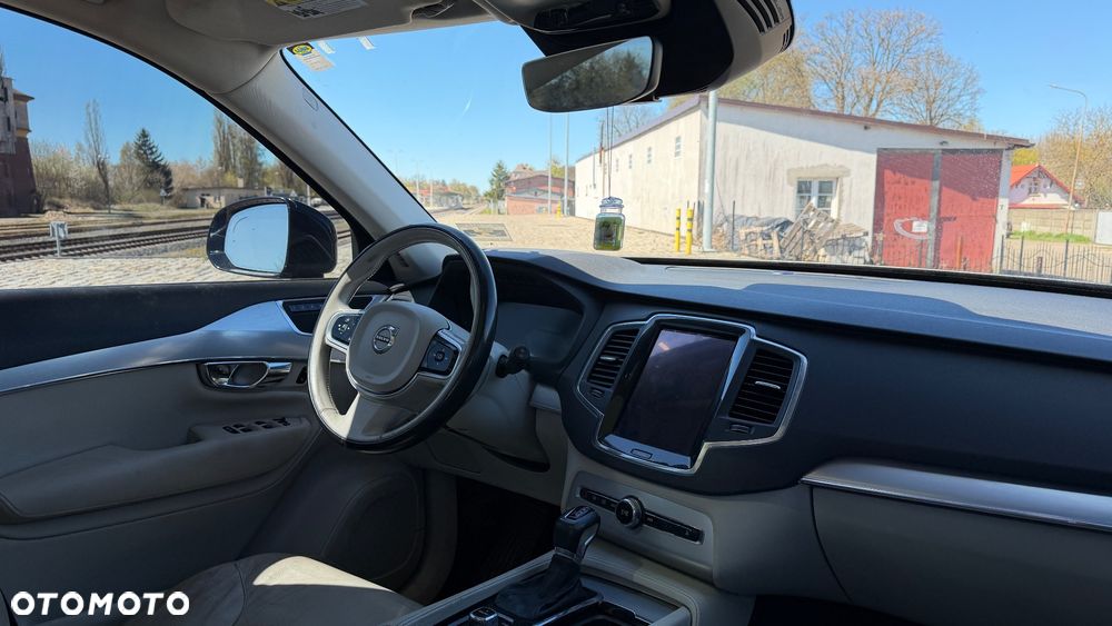 Volvo XC 90 T6 AWD Geartronic Momentum - 8