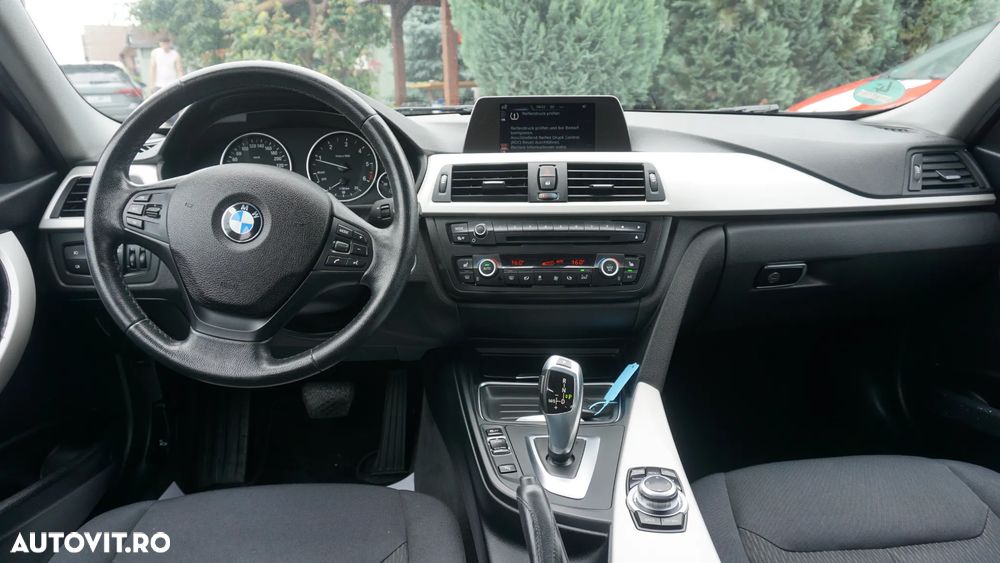 BMW Seria 3 318d Aut. Blue Performance - 16