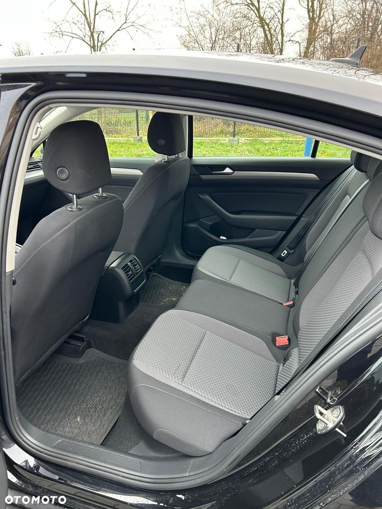 Volkswagen Passat 1.5 TSI EVO Essence - 8