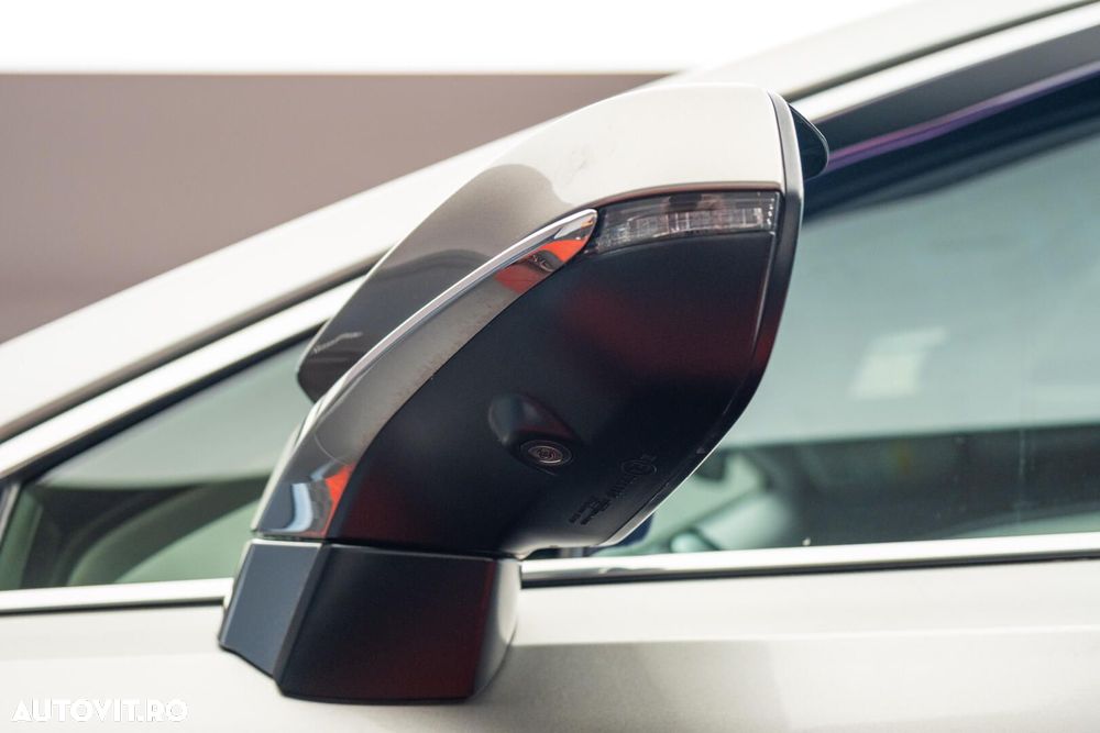 Lexus Seria RX - 9