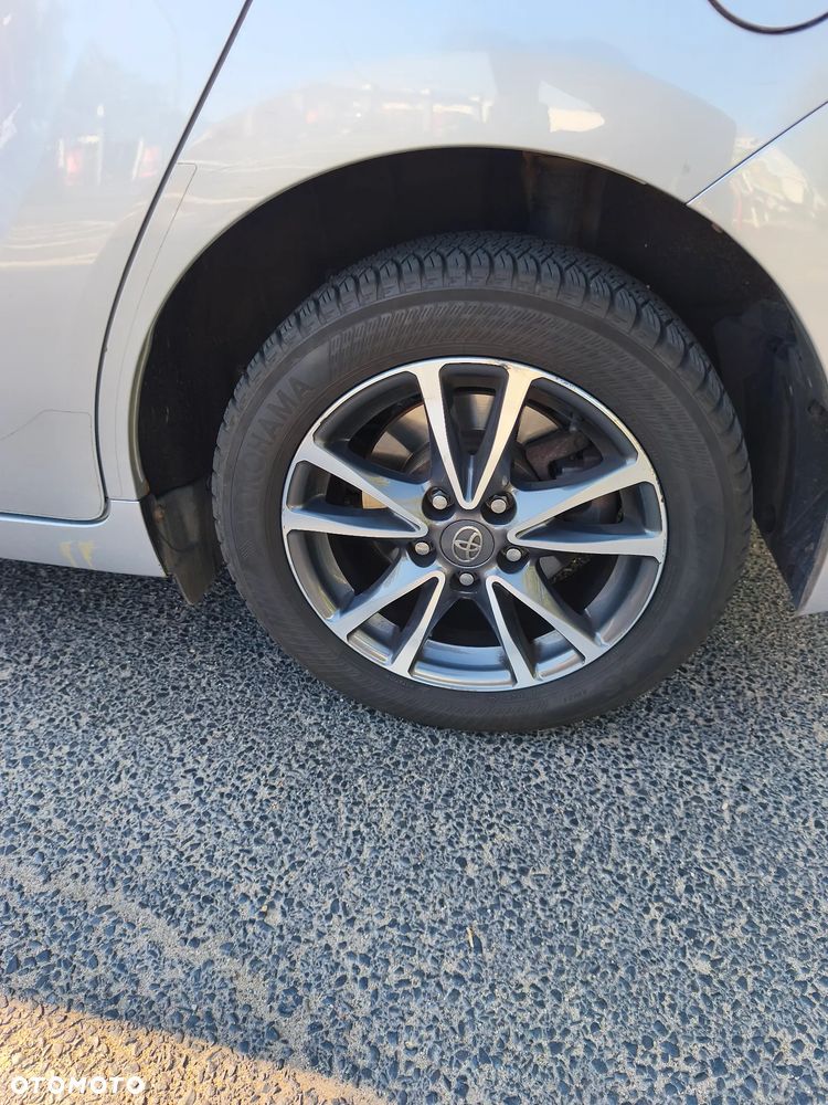 Toyota Verso - 24
