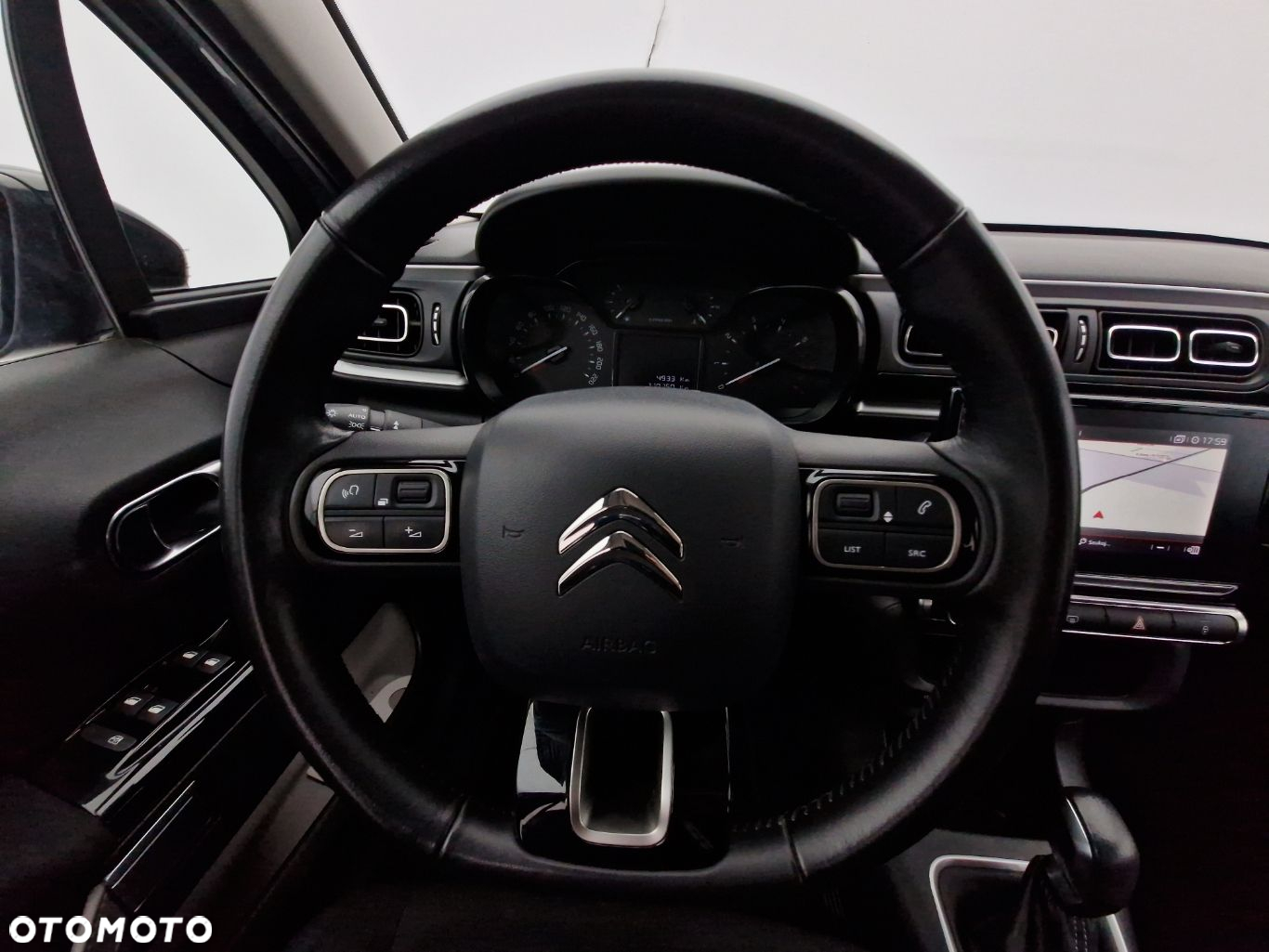 Citroën C3 1.2 PureTech Shine EAT6 - 17