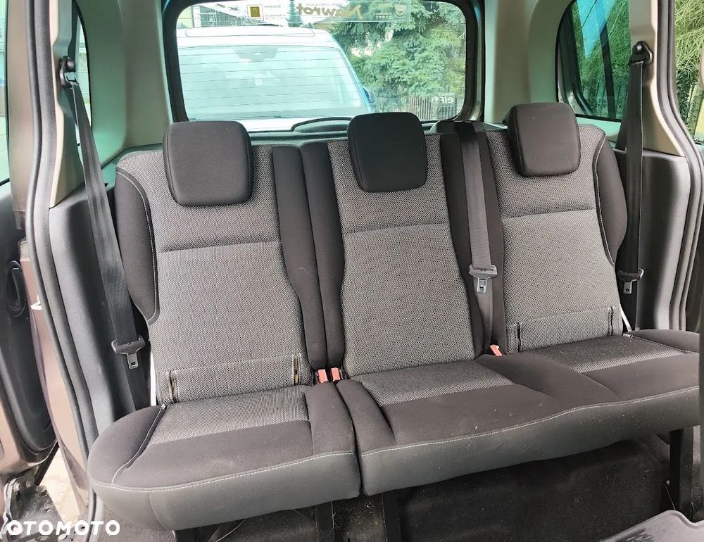 Renault Kangoo 1.5 dCi Extrem - 11