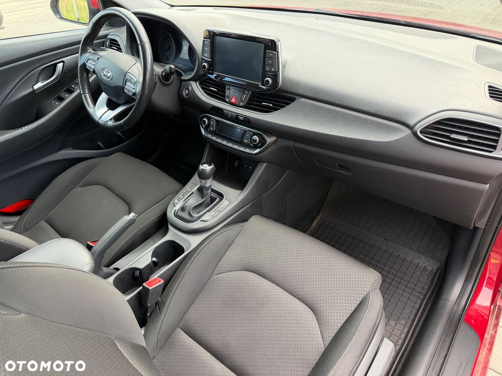 Hyundai i30 1.4 T-GDI Comfort DCT - 12