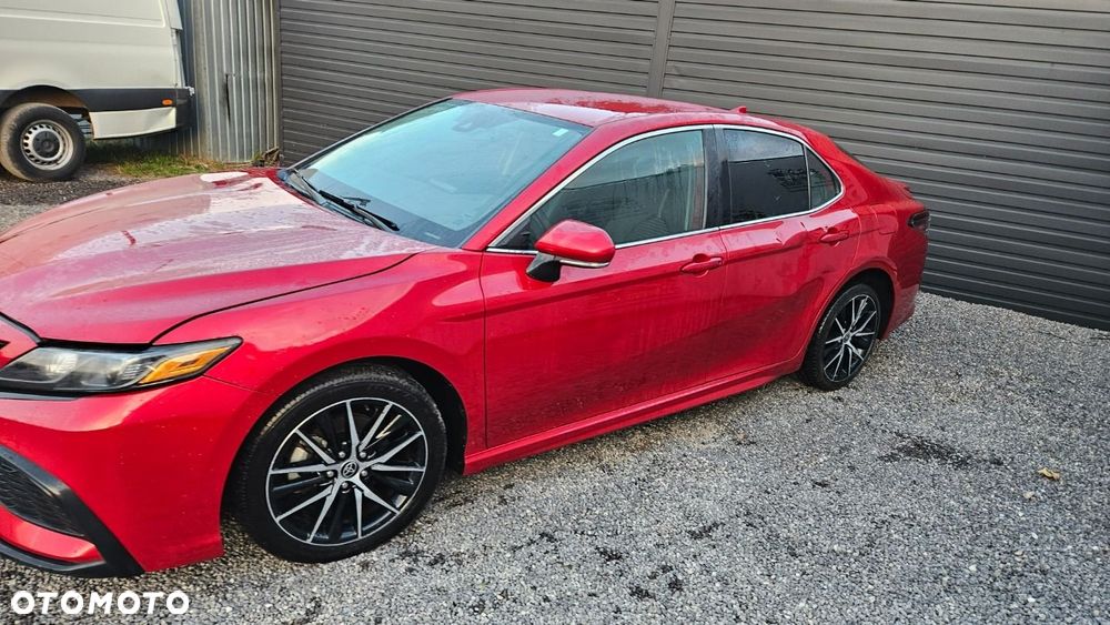 Toyota Camry 2023 photo 4