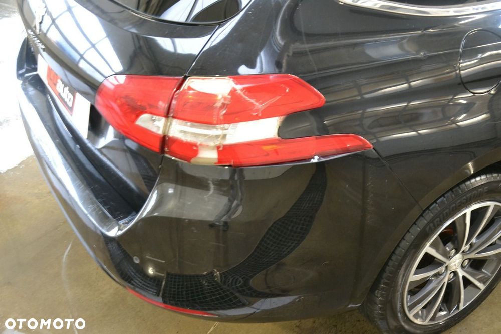 Peugeot 308 - 23