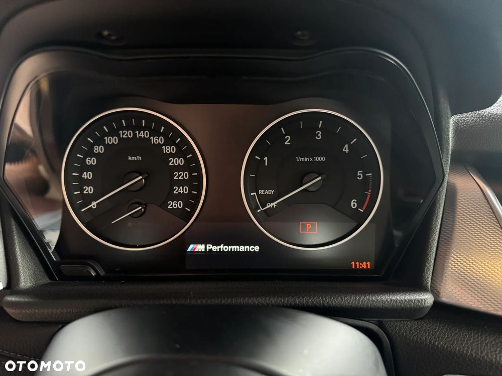 BMW Seria 2 220d xDrive Sport-Aut M Sport - 25
