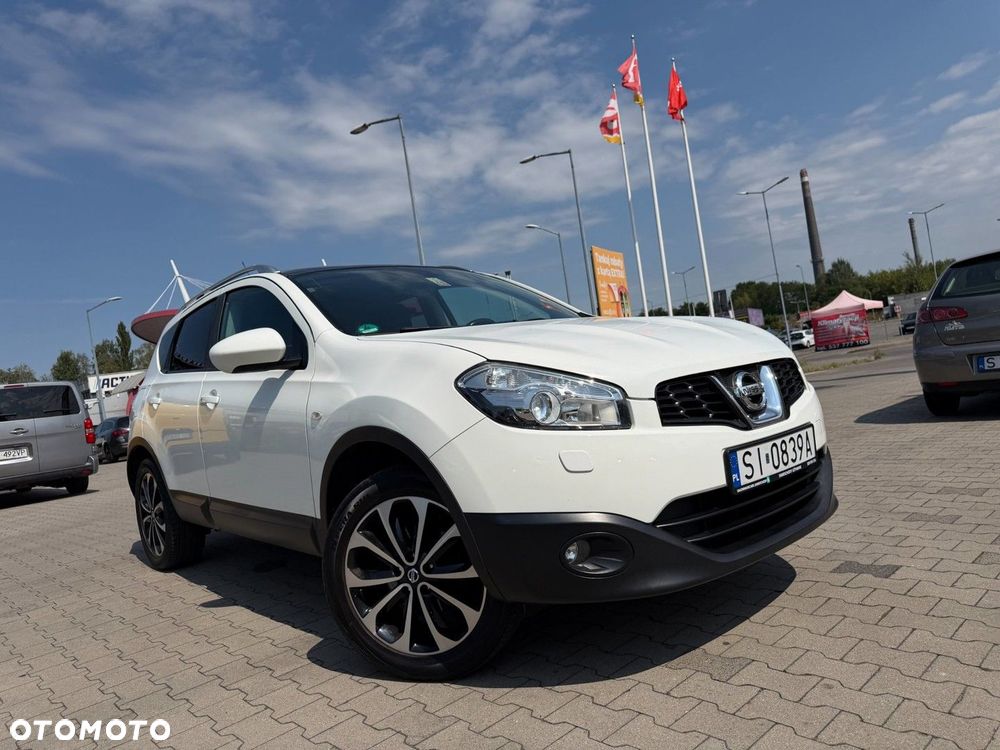 Nissan Qashqai 2.0 4x4 Tekna - 17