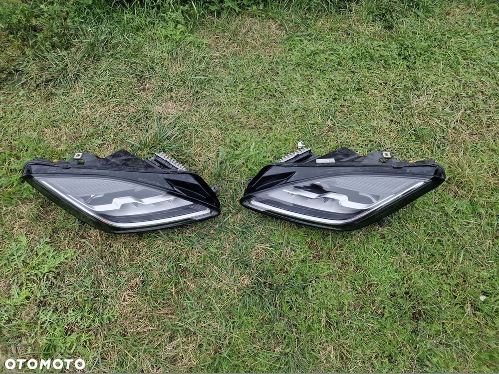 lampa przednia jaguar e-pace x540 2019 rok led komplet j9c3-13w030-bd - 1