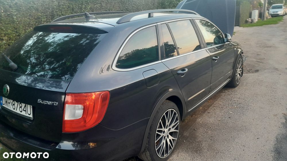 Skoda Superb 2.0 TDI Family - 1