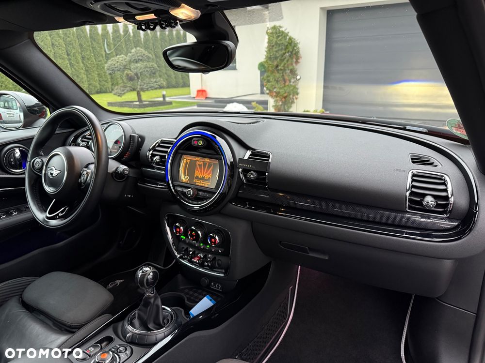 MINI Clubman Cooper Untold Edition - 40