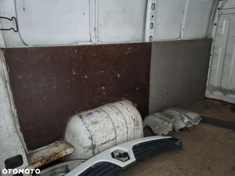 WYBITKA PAKI ZABUDOWA L1 H1 MASTER MOVANO INTERSTAR 98-10r.