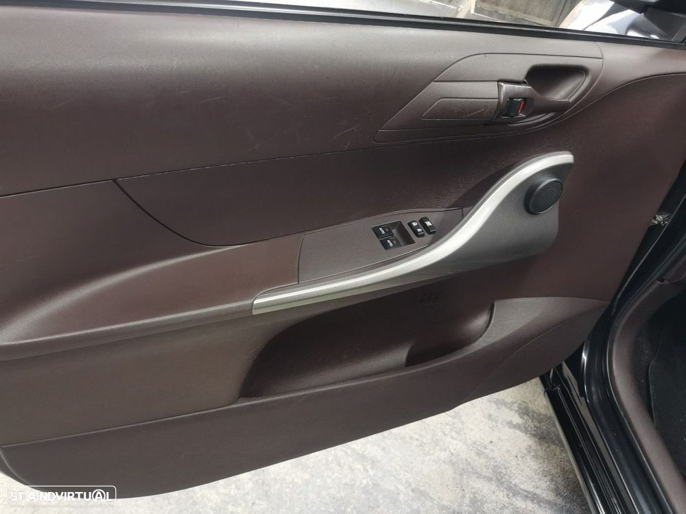 Toyota iQ 1.0 VVT-i Essential+AC - 15