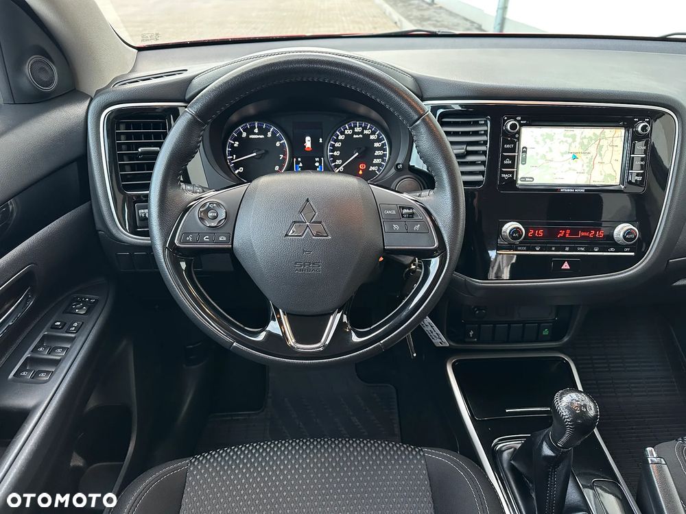 Mitsubishi Outlander 2.0 2WD Diamant Edition - 15