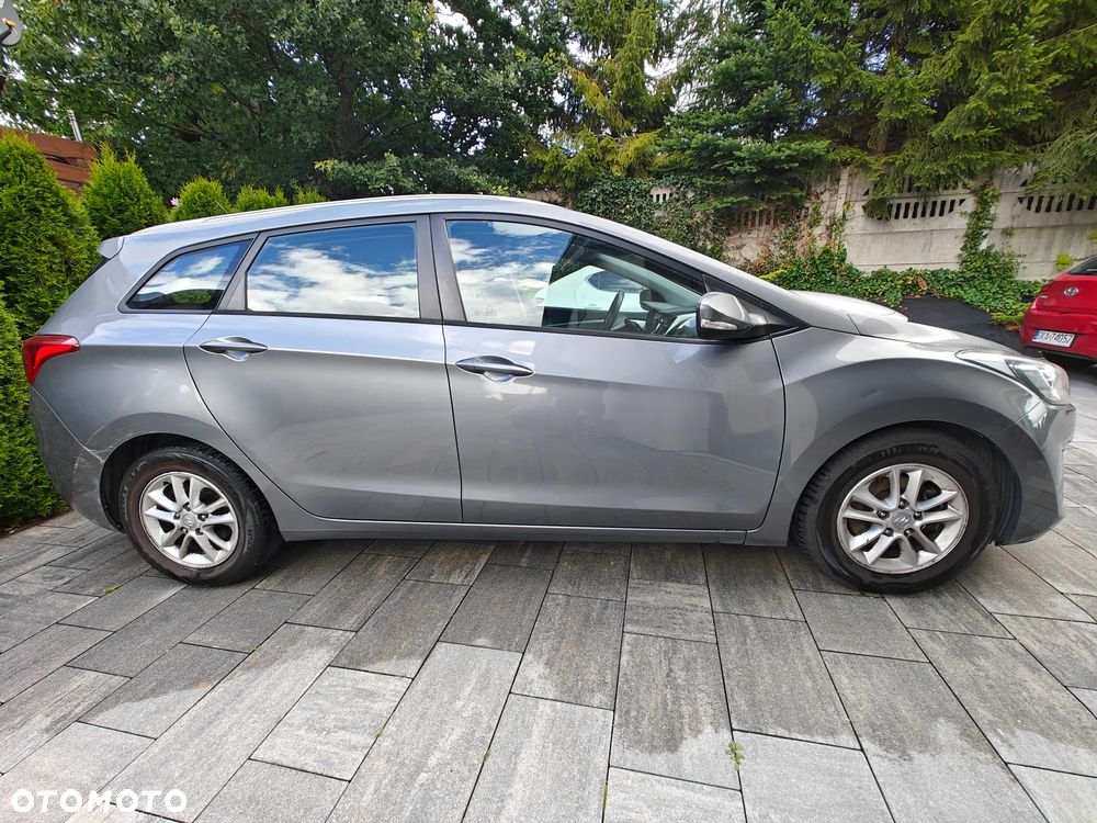 Hyundai i30 1.4 CRDi Classic - 4