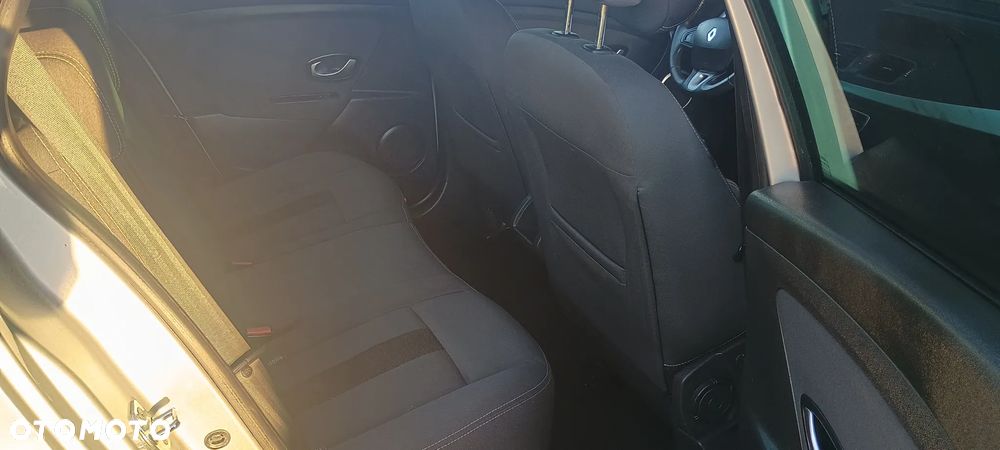 Renault Megane Grandtour TCe 130 Expression - 9