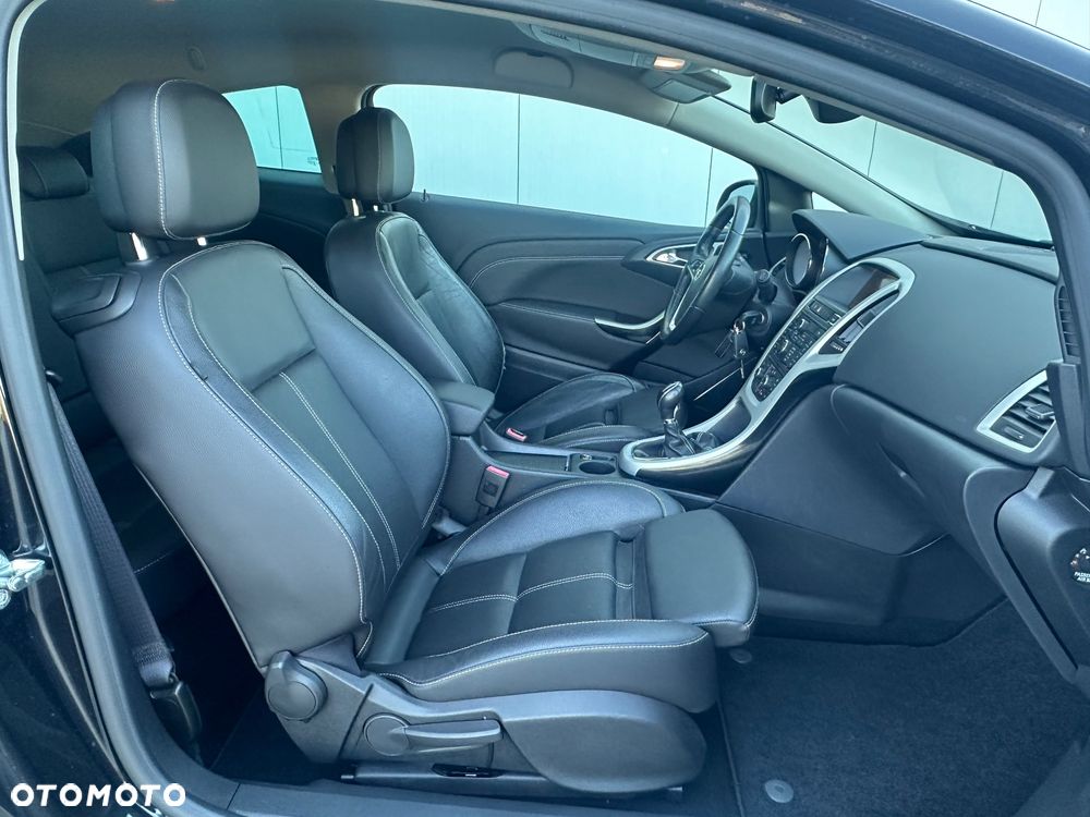 Opel Astra 1.6 Turbo Innovation - 14