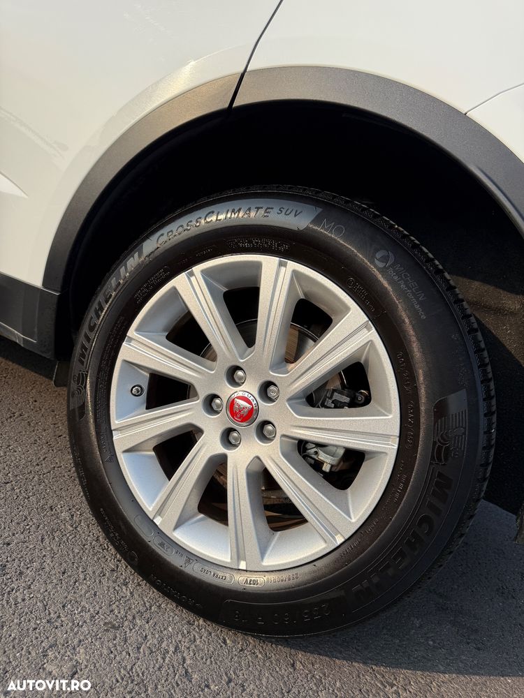 Jaguar E-Pace P200 AWD S - 4