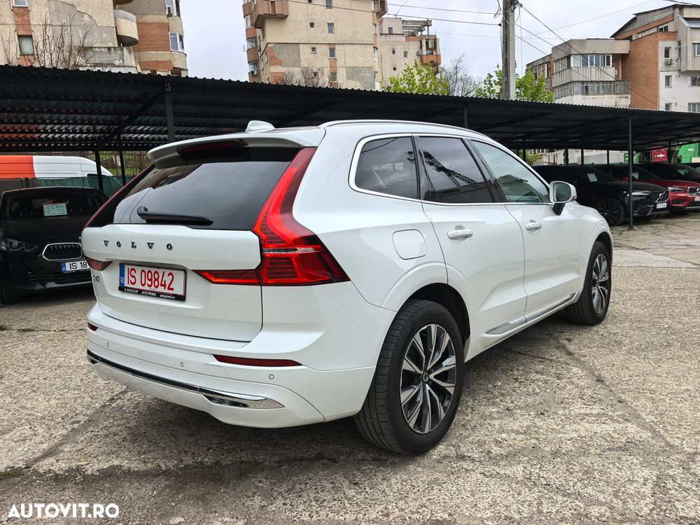Volvo XC 60 T8 AWD Recharge Geartronic Inscription Expression - 4